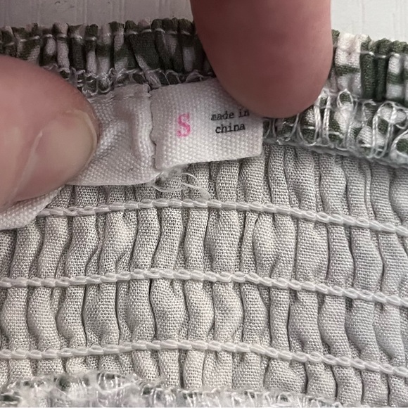 Lush Green and White Patterned Women's Dress - Picture 6 of 6